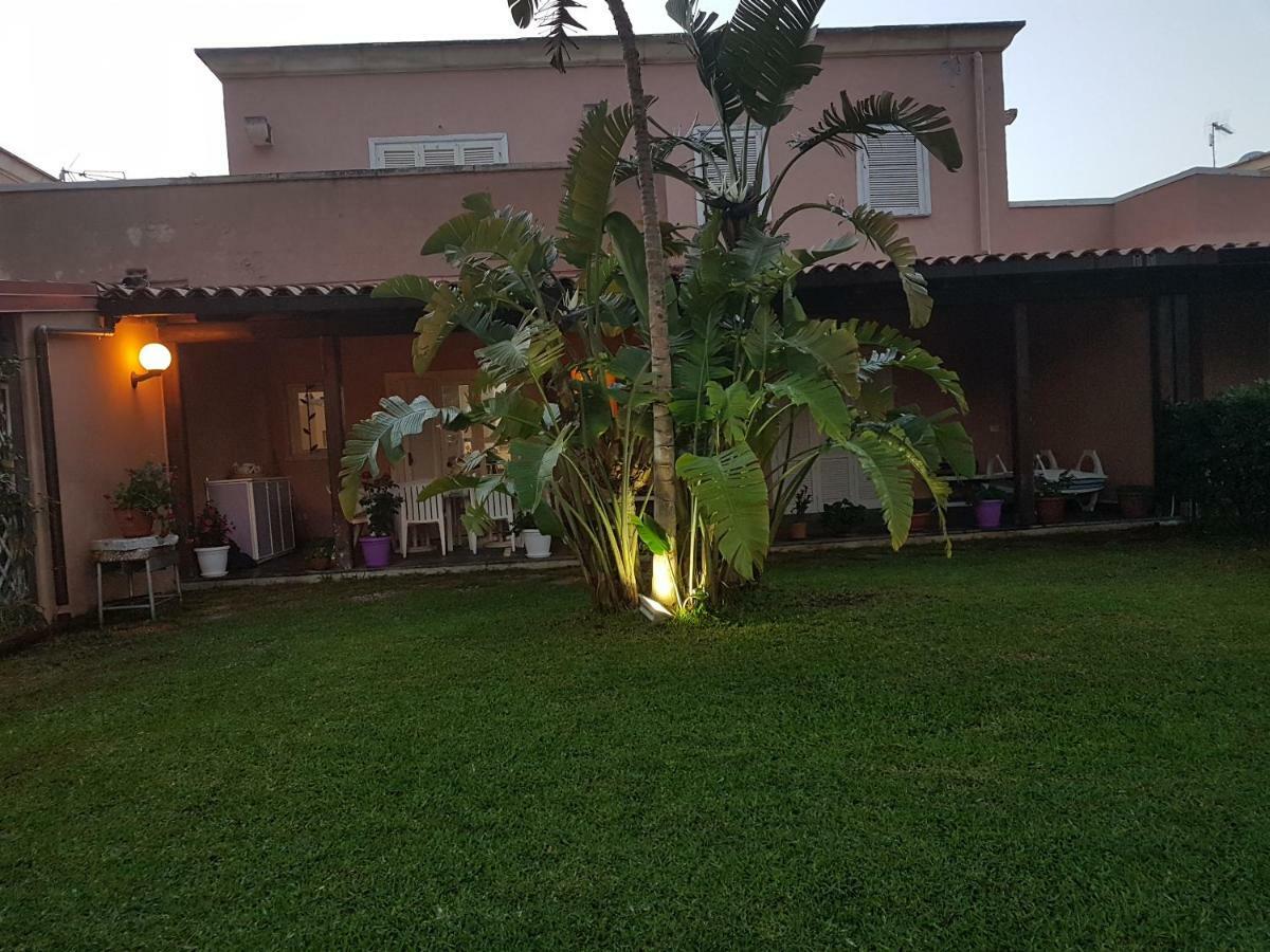 Villetta Nella Baia Furnari Exterior foto